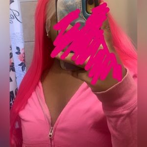 13x3 , magenta , hot pink, glueless, synthetic, drop a price. 26 inch.